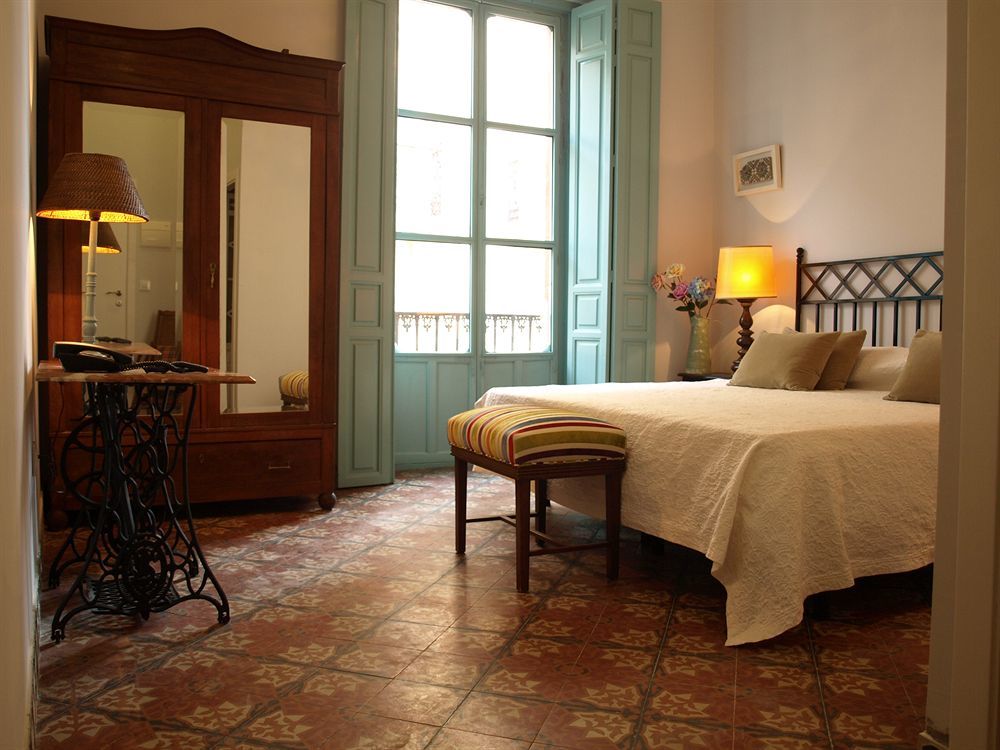 Hotel Boutique Casa De Colon Seville Luaran gambar